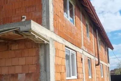 Casă cu 7 camere cu Teren 620 Mp în Beiuș - 8