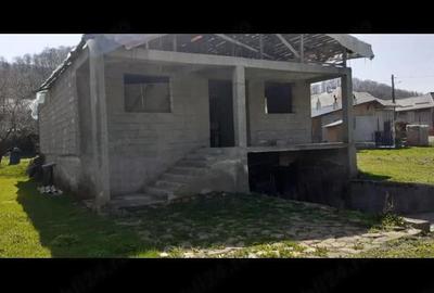 Teren de 1175 mp, în Bezdead - 6