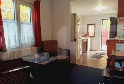 Casă cu 2 camere cu Teren 350 Mp în Fratelia - 2