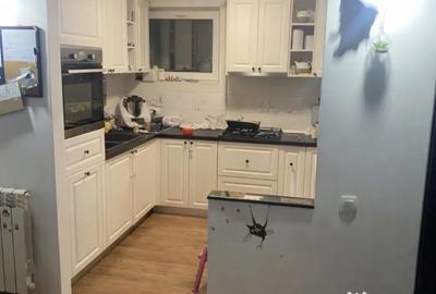 Apartament cu 3 camere decomandat în Central - 1