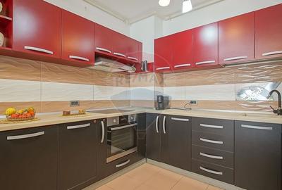 Apartament cu 3 camere decomandat, mobilat în Tractorul - 6