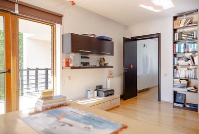 VILA DE LUX, zona Cartier Sasar , 450mp cu 10 ari teren! - 20