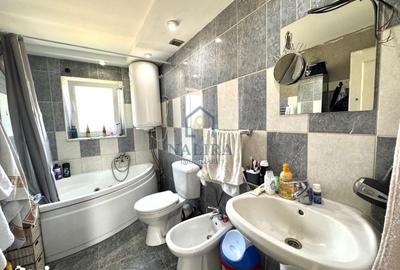 Casă cu 3 camere decomandat cu Teren 5000 Mp în Șișești - 2