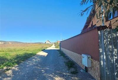 Teren intravilan pentru constructie casa in Bod Sat,utilitati la strada COMISION - 3