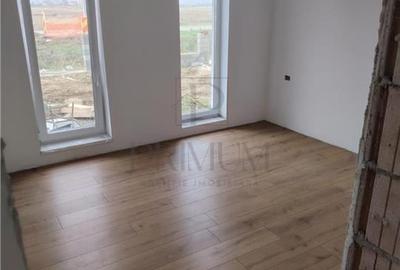 Duplex  superb separat prin dressing - Mobilier nou - toate utilitatile - 6