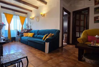 Apartament cu 3 camere în Central - 2