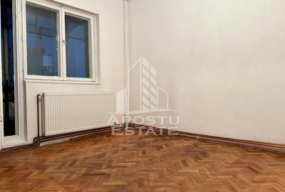 Apartament cu 3 camere ,98 mp , etaj intermediar, centerala, Aradu Nou - 2