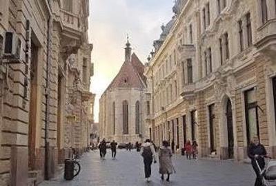 Spațiu comercial, de 380 mp, în Ultracentral - 5