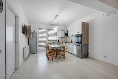 Apartament unic cu etaj, baie matrimoniala si balcon generos - 4