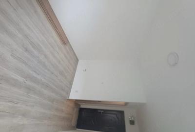 Garsonieră decomandată în Central - 3