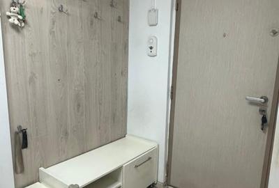 Apartament cu 4 camere decomandat în Energia - 9