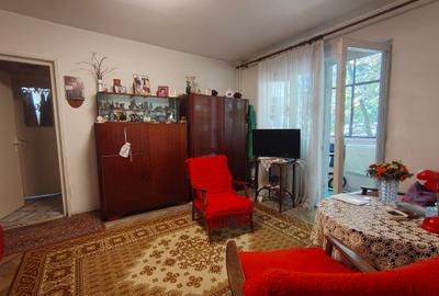 De vânzare – Apartament 3 camere, str. Bucium - 2