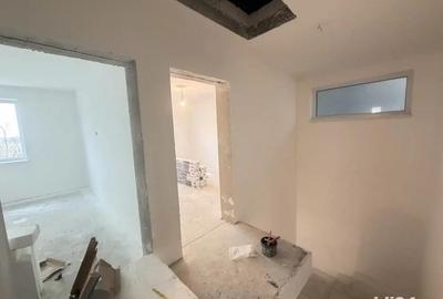 Apartament cu 4 camere în Giarmata