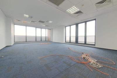 Cladire birouri in zona Izvor - 2