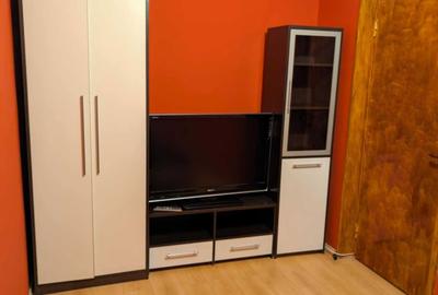 Apartament cu 3 camere semidecomandat în Rogerius - 2