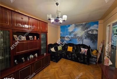 Apartament cu 3 camere decomandat în Cristian - 12