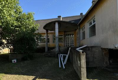 Casă în Central - 4