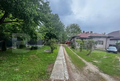 Casă cu 4 camere cu Teren 2700 Mp în Central - 3