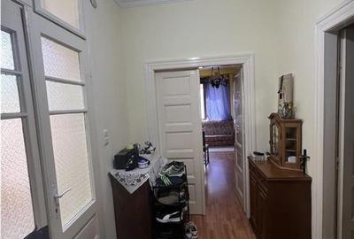 RECO, Doua case, zona  ultracentral, singur in curte, Oradea
