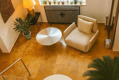 Casă cu 4 camere în Central