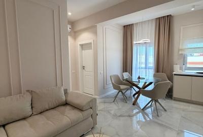 Apartament cu 2 camere, mobilat în Soarelui