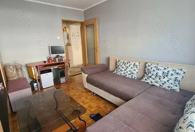 Vind apartament 2 camere, ultracentral, etajul 1, mobilat - 4