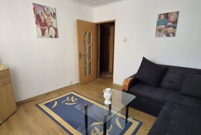 Apartament cu 2 camere decomandat în Poarta 6 - 5