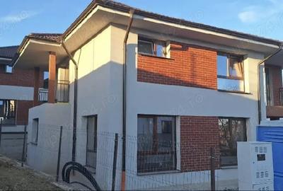 Casă în Dezmir - 6