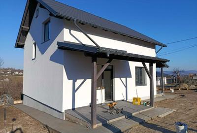 Casă cu 4 camere în Balciu - 7