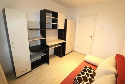 Apartament 3 camere , centrala proprie , zona Dacia - 5