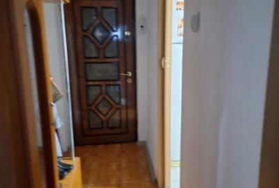 Vand apartament 2 camere semidecomandat, - 2