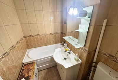 Apartament cu 2 camere semidecomandat, mobilat în Podu Roș - 11