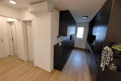Apartament cu 4 camere decomandat în Traian - 4