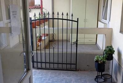 Apartament cu 2 camere semidecomandat în Apărătorii Patriei - 2