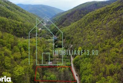 Teren de 3603 mp, în Central - 1