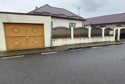 Casă cu 2 camere cu Teren 600 Mp în Central - 3