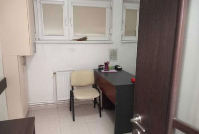 Apartament cu 3 camere decomandat în Iancului - 8