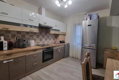 Casa parter zona Bercu Rosu- semicentral - 2