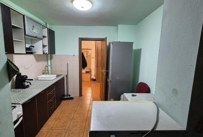 Inchiriez apartament doua camere in Micalaca zona 300 - 9