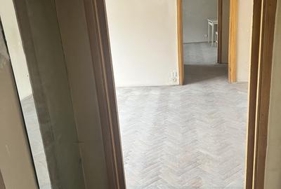 Apartament semidecomandat în Bucureștii Noi - 7
