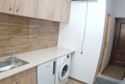 Garsonieră în Vest - 8