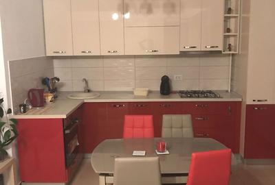 Apartament cu 2 camere decomandat în Central - 1