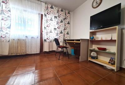 Apartament cu 2 camere semidecomandat, mobilat în P-ța Muncii - 6