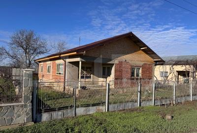 Casă cu 4 camere cu Teren 600 Mp în Central - 15