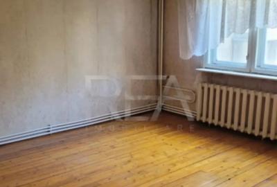 Apartament cu 3 camere decomandat în Sebastian - 3