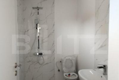 Casă cu 7 camere cu Teren 600 Mp în Central - 19