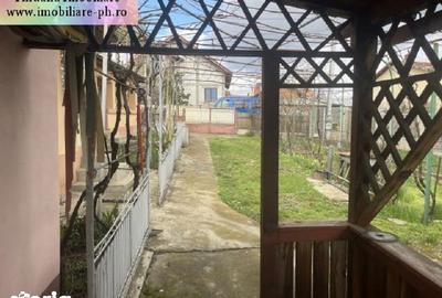 Casă cu 5 camere cu Teren 800 Mp în Păulești - 15