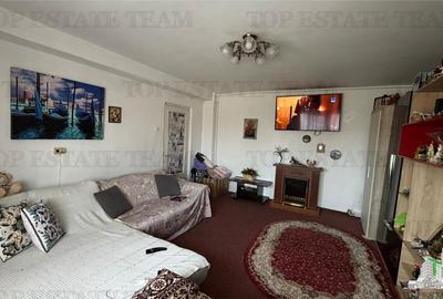 Apartament cu 3 camere decomandat în Central - 2