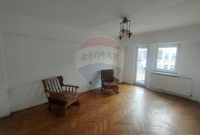 Apartament  de vanzare - 8