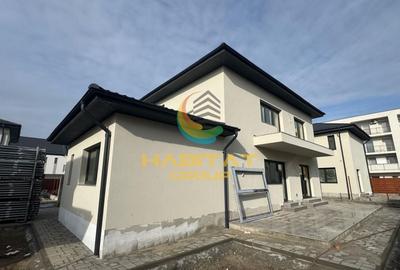 Casă individuală cu 5 camere cu Canalizare în Sud-Est - 1